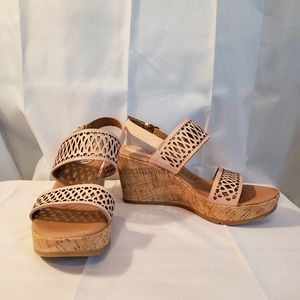 Ladies platform wedge sandal
